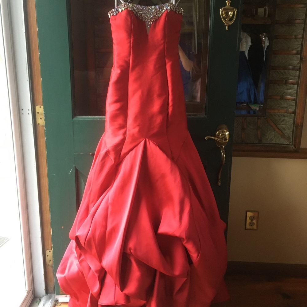 Red Rachel Allan Pageant/Prom - Picture 2 of 3